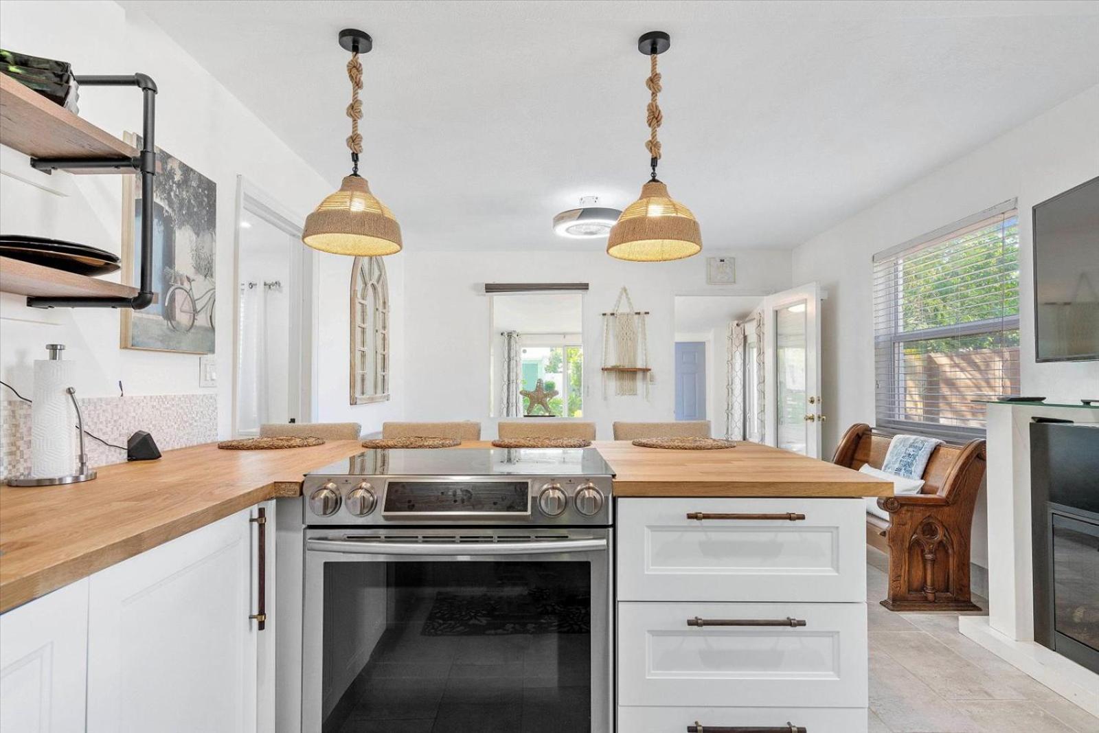 Private Fort Lauderdale Cottage Экстерьер фото
